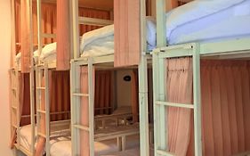 Tata Surf Hostel